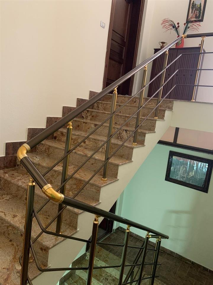 Shitet Vile| Ish rajoni