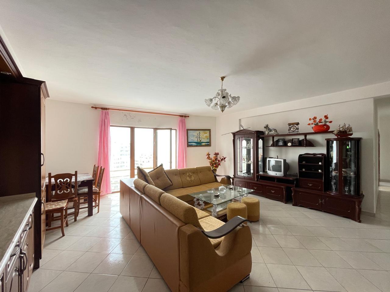 Apartament me Pamje Deti në Vollga !