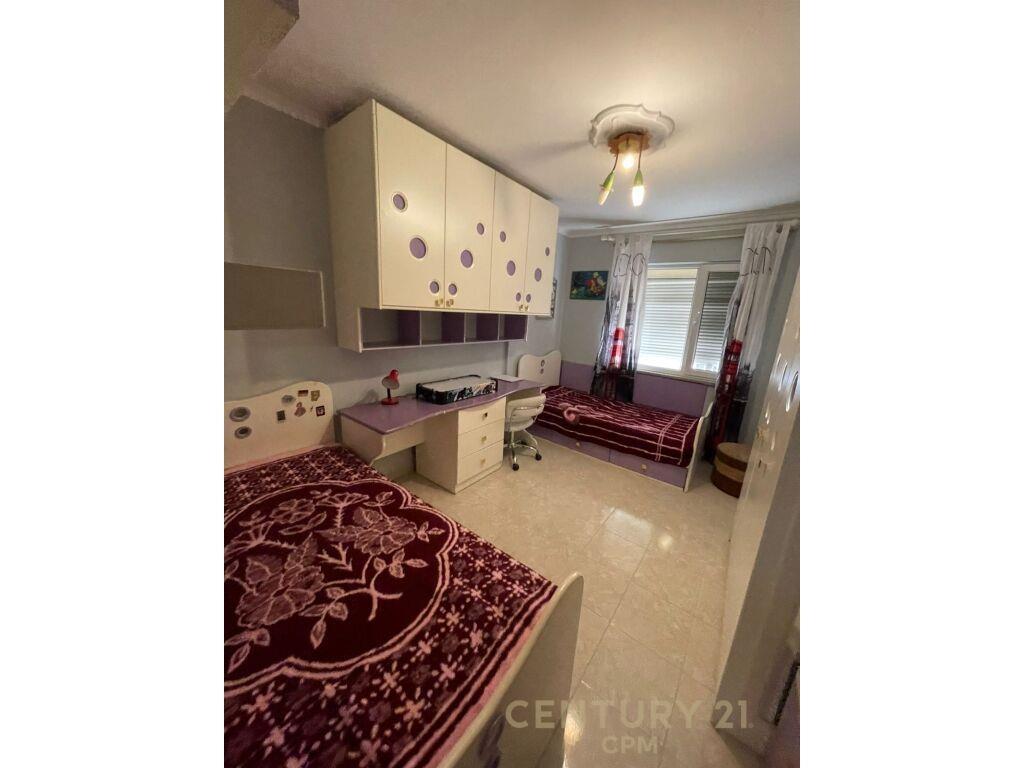 Per Qira Apartment 3+1+2 Laprakë 600 € /Muaj