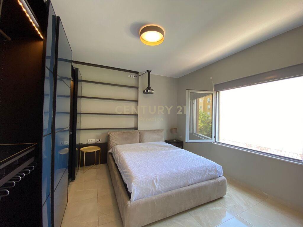 Per Qira Apartment 2+1+1 Liqeni i Tiranës 850 € /Muaj