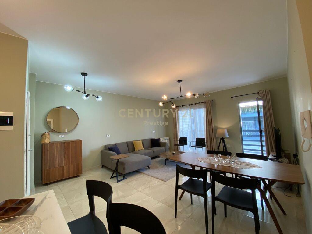 Per Qira Apartment 2+1+1 Liqeni i Tiranës 850 € /Muaj