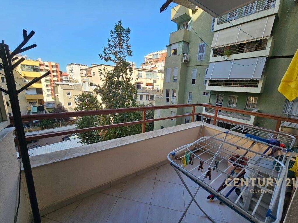 Per Qira Apartment 2+1+1 Myslym Shyri 750 € /Muaj