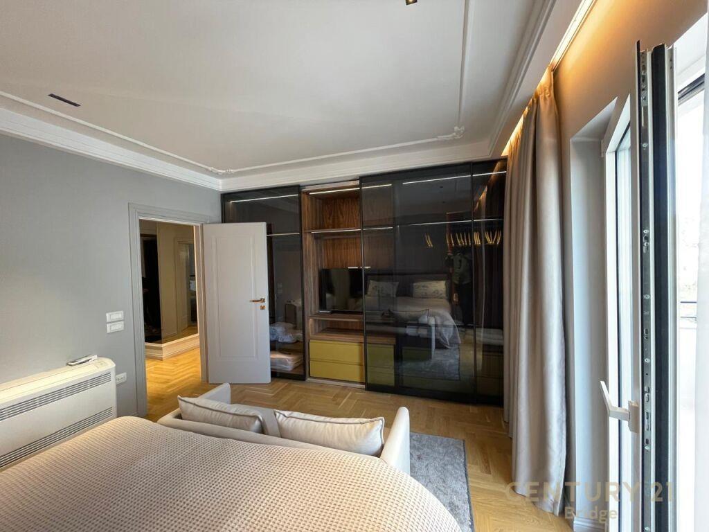 Per Qira Apartment 2+1+2 Kopshti Botanik Zoologjik 2,000 €