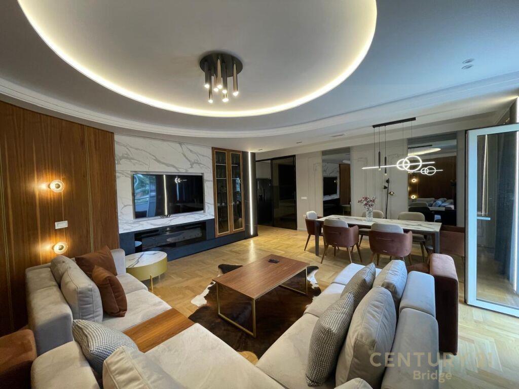 Per Qira Apartment 2+1+2 Kopshti Botanik Zoologjik 2,000 €