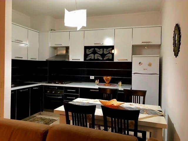 Qera 1+1 Don Bosko 65 m2 e mobiluar 440 €