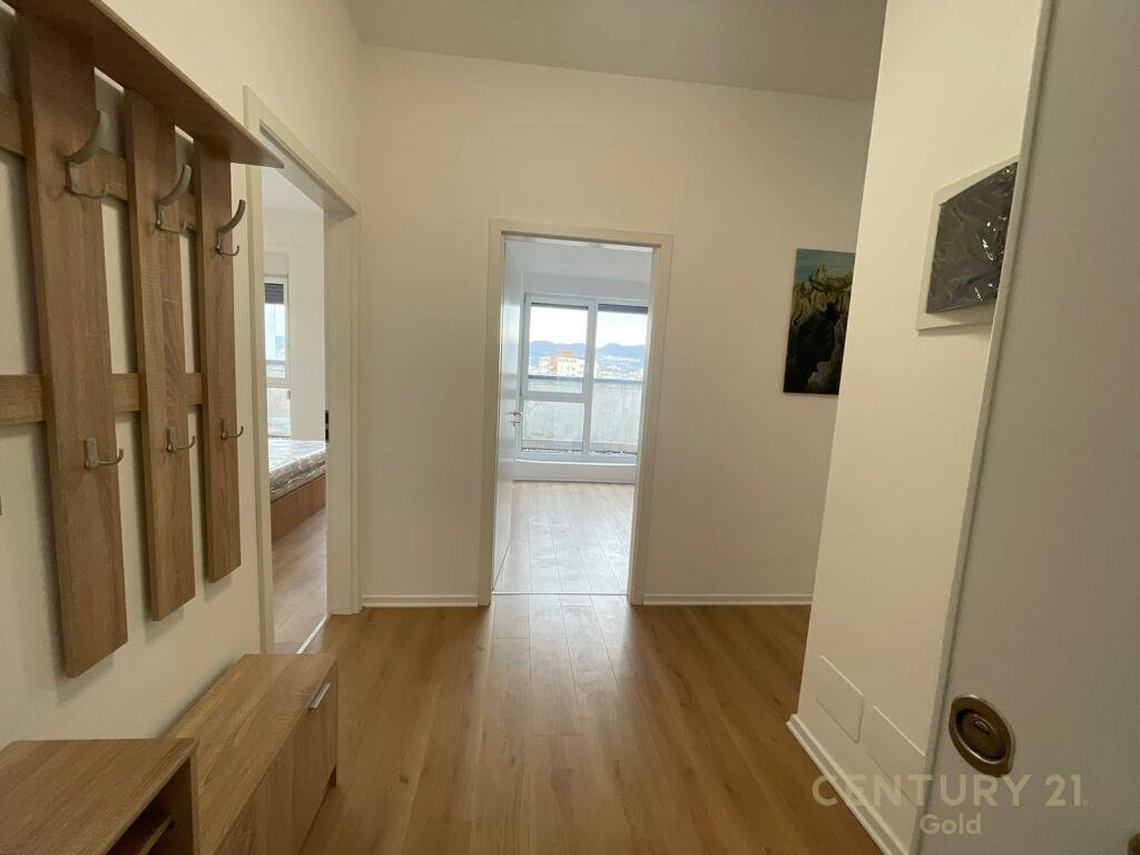 Per Qira Apartment 2+1+2 21 Dhjetori 800 € /Muaj
