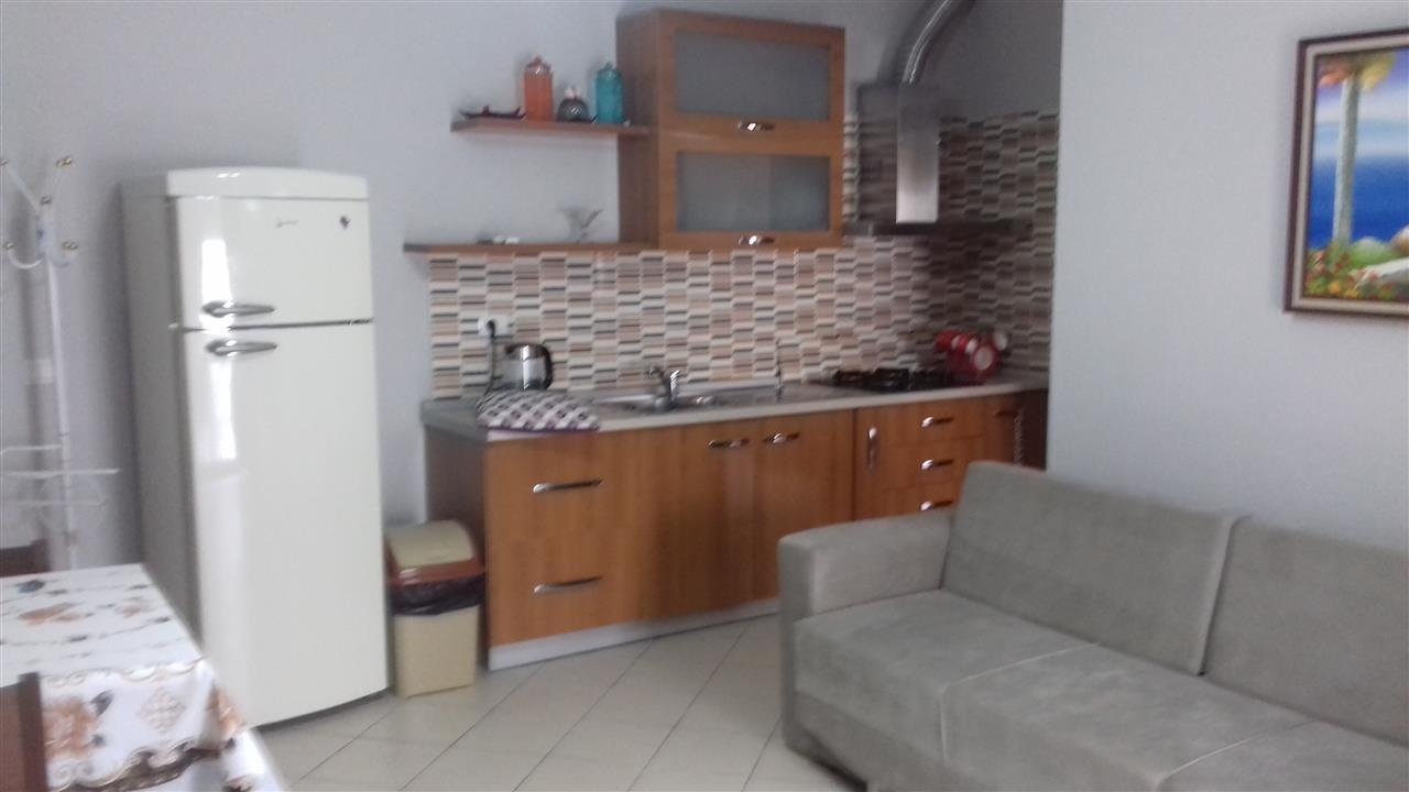 Lungomare Apartament1+1 me qera