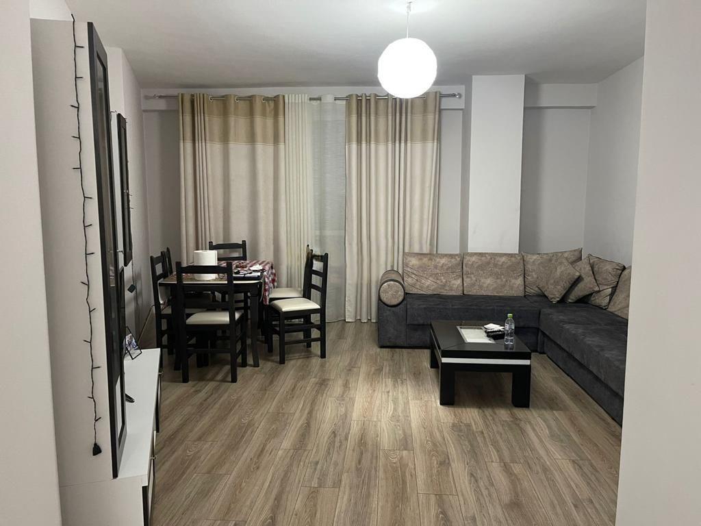 JEPET ME QERA APARTAMENT 2+1 në ASTIR