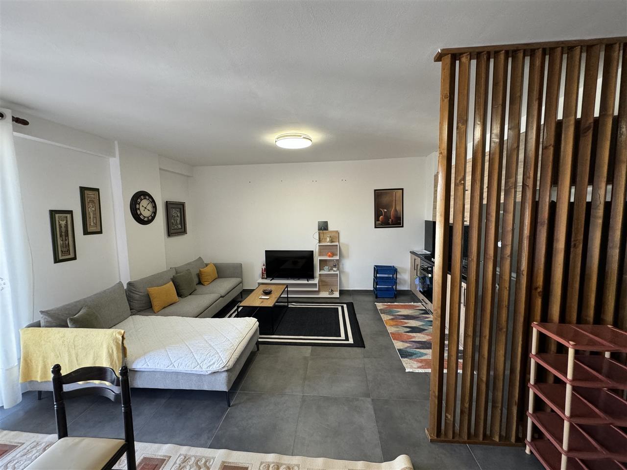 Jepet me qera apartament 1+1 tek kompleksi Tom Doshi