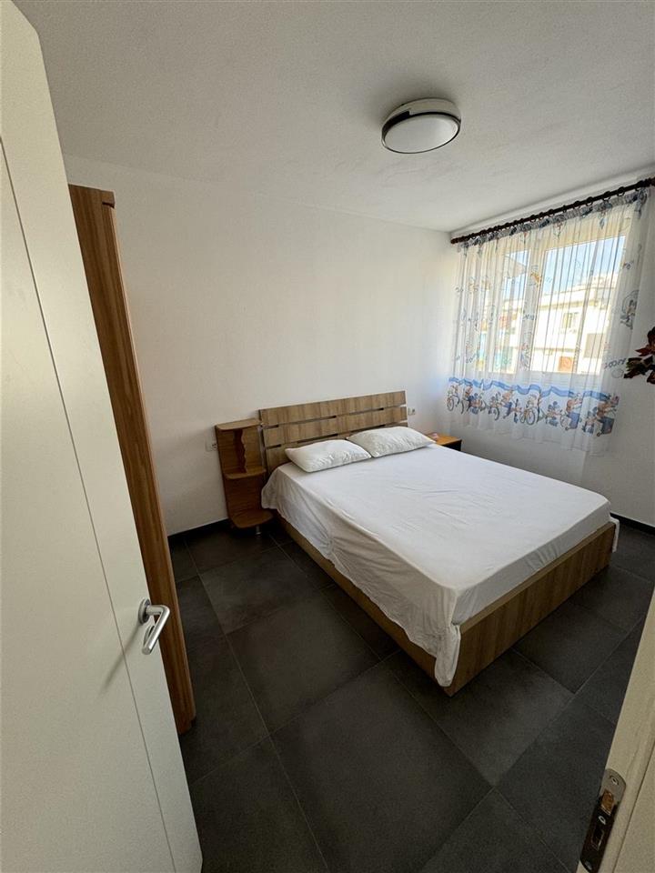 Jepet me qera apartament 1+1 tek kompleksi Tom Doshi