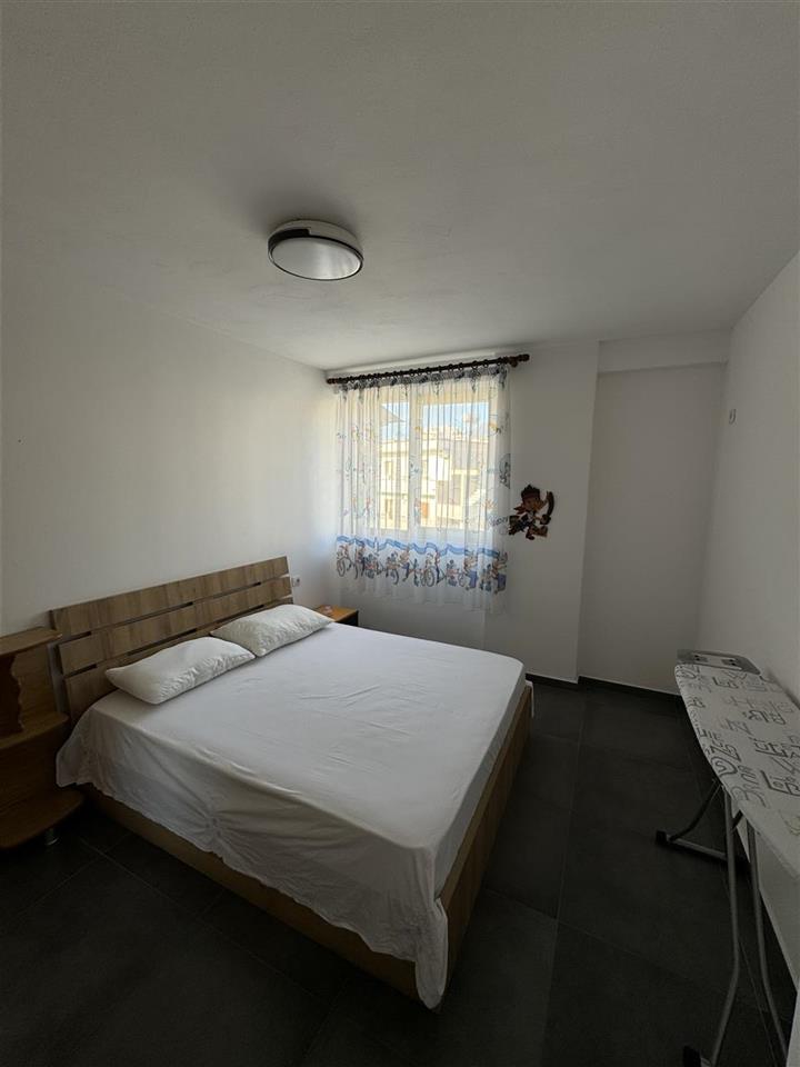 Jepet me qera apartament 1+1 tek kompleksi Tom Doshi