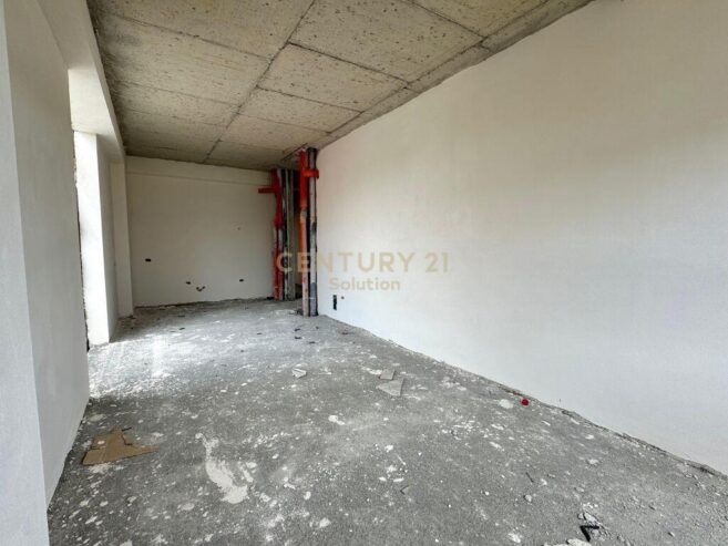 Shitet Apartment 2+1+2 Rruga e Kavajës 169,000 €