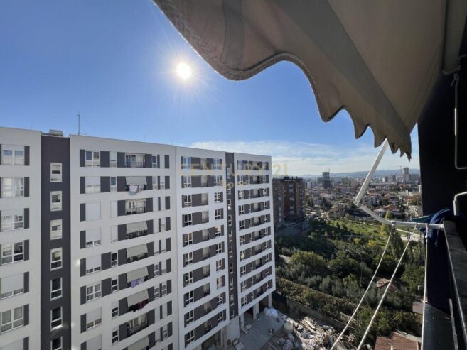 Shitet Apartment 2+1+2 Rruga 5 Maji 168,000 €