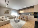 Shitet Apartment 2+1+2 Pazari I ri 330,000 €