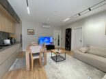 Shitet Apartment 2+1+2 Pazari I ri 330,000 €