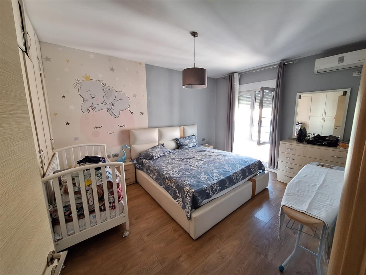 Apartament me qira 1+1 i mobiluar