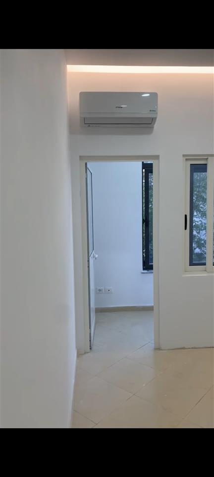 APARTAMENT ME QERA TE 21 DHJETORI