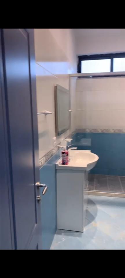 APARTAMENT ME QERA TE 21 DHJETORI