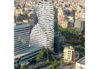 Shitet Apartment 1+1+1 Sheshi Skënderbej (Qendër) 360,000 €