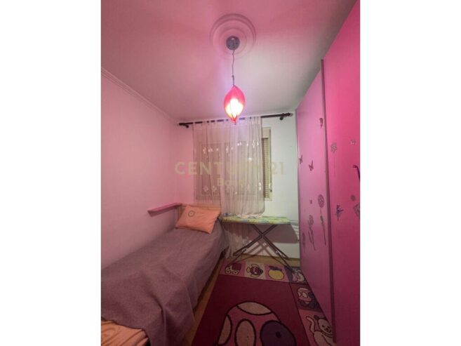 Shitet Apartment 2+1+1 Liqeni i Thatë 175,000 €