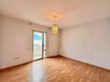 Shitet Apartment 3+1+2 Xhamlliku 265,000 €