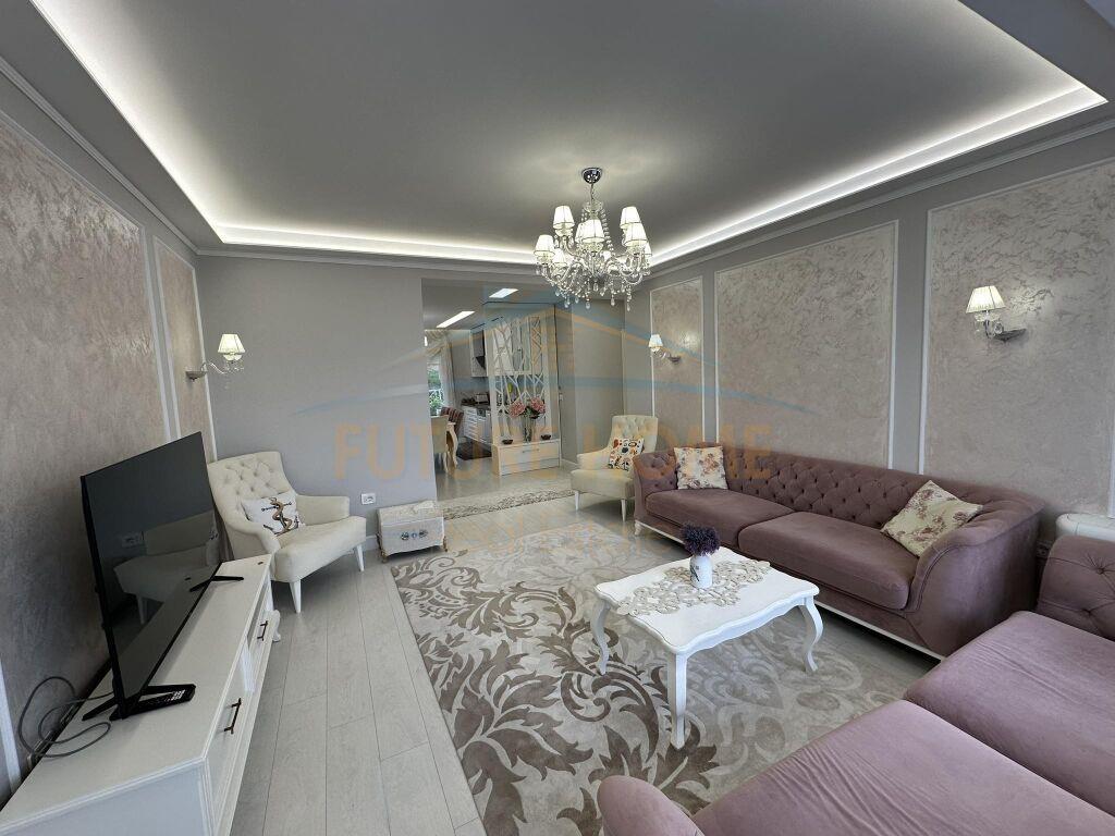 Jepet me qera apartament 3+1+2+Post Parkimi, për Qera.