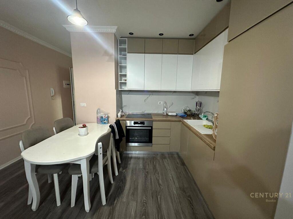 JEPET ME QIRA, APARTAMENT 2+1+2, Fiori Di Bosko!bosko103341