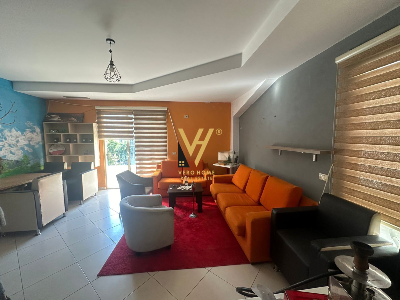 DY DYQANE 160 M2 NE FRESK 600.000 EURO