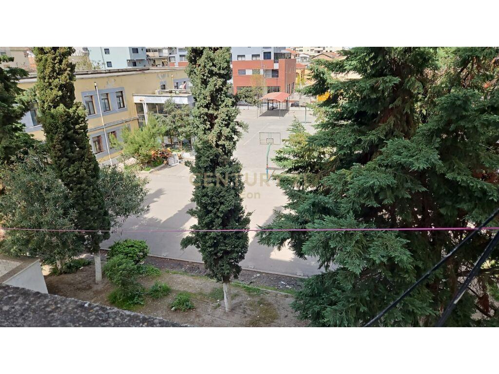 JEPET ME QERA APARTAMENT 2+1 NE LAGJEN NR.6 !