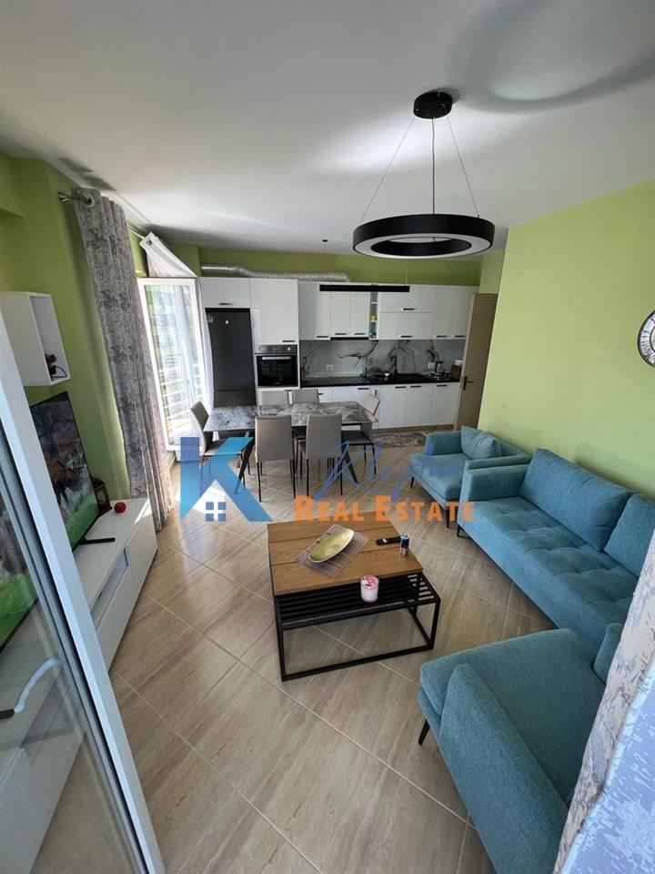 2+1 per Qira ne rrugen Jordan Misja, Kompleksi Gener2