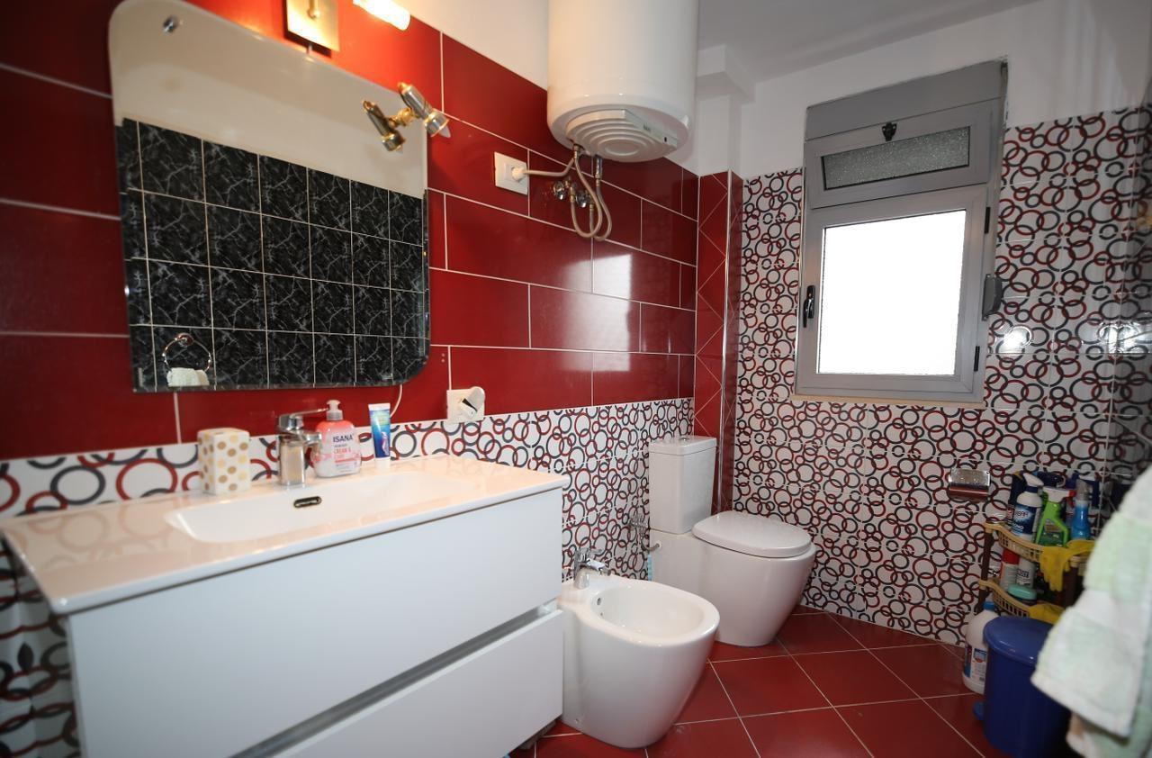 Qera, Apartament 2+1, Pazari i Ri// OPP46402