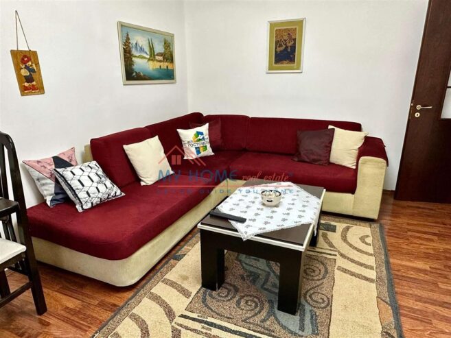 Apartament 2+1 me qera tek Pediatria Tirane