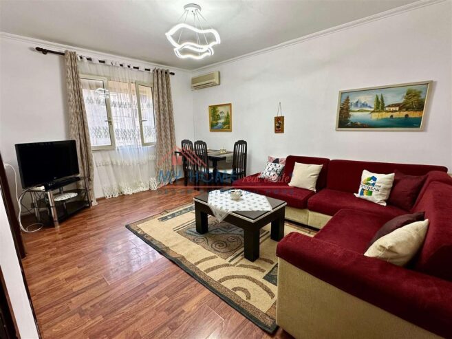 Apartament 2+1 me qera tek Pediatria Tirane