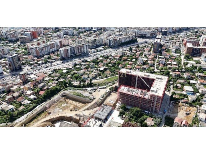SHITET DUPLEX TE “TIRANA RIVER SIDE”, PRANE RRastoria103373