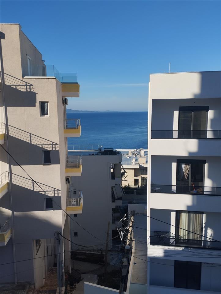 For sale 3 badroom apartment