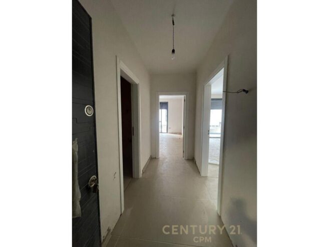 Shitet Apartment 1+1+1 Liqeni i Thatë 148,000 €