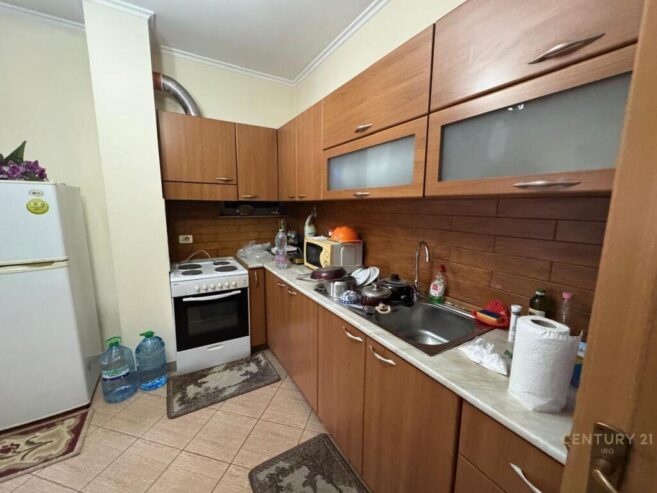 Apartament 1+1 prane Gjimazit Partizani!IRG103372