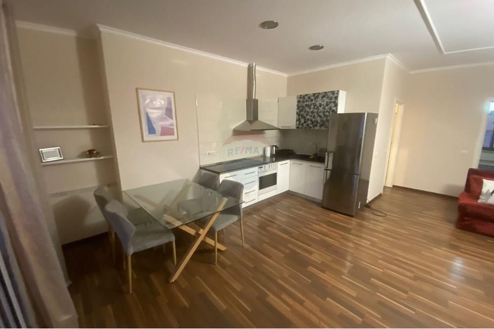 Apartament – Për Qira – Komuna e Parisit