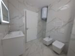 Shitet apartament 1+1 Tek Vasil Shanto !