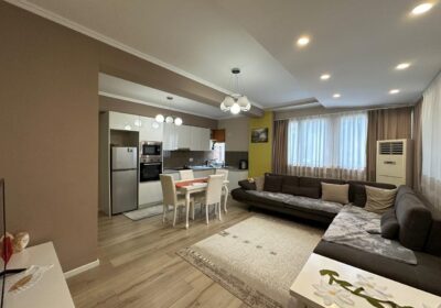 Shesim Apartament 3+1 Pran Kopshit Bootanik !