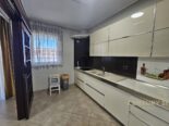 Shitet Apartment 3+1+2 Xhamlliku 320,000 €
