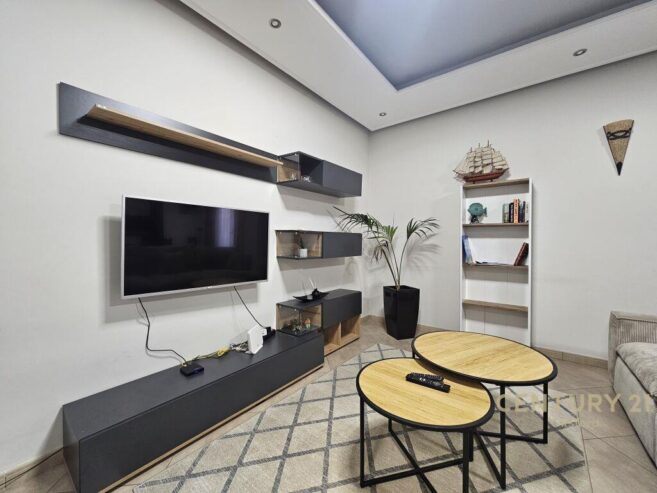 Shitet Apartment 3+1+2 Xhamlliku 320,000 €