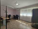 Shitet Apartment 3+1+2 Xhamlliku 320,000 €