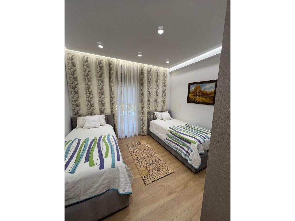 JEPET ME QIRA APARTAMENT 2+1+2 1,200 € ABITAT103500