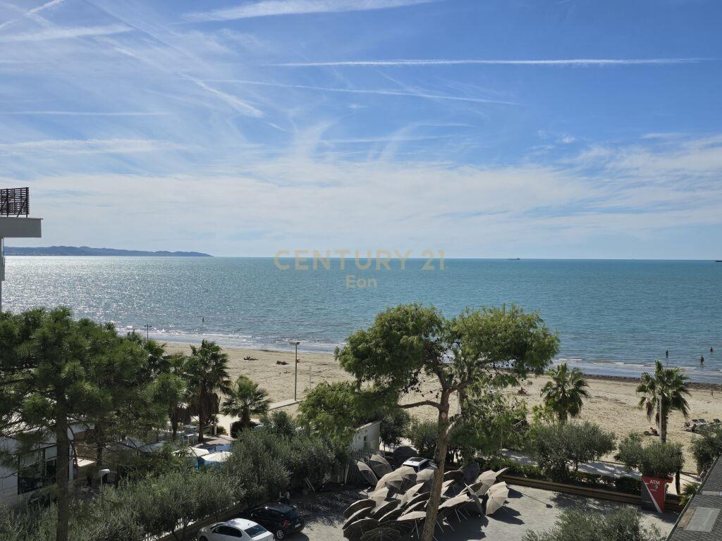 Apartament 1+1 me Pamje nga Deti tek Shkëmbi i Kavajës!