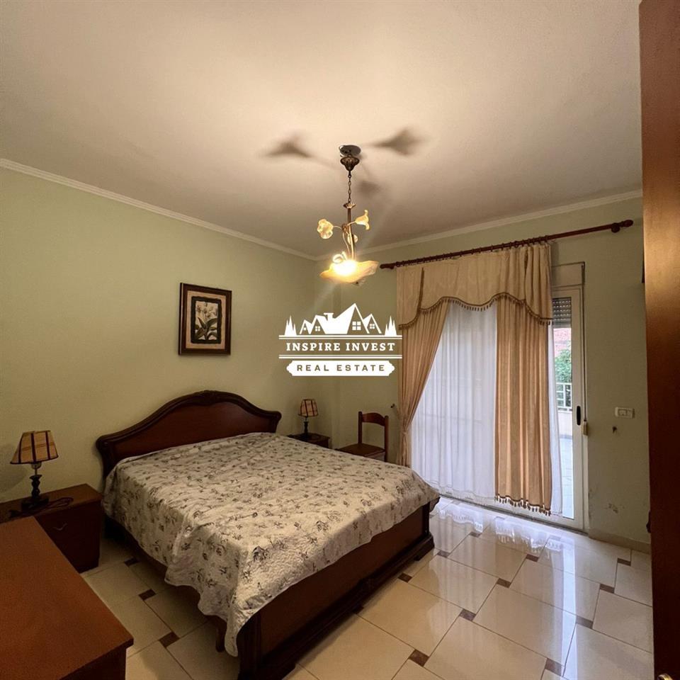APARTAMENT ME QIRA 3+1+2 TE ZONA ISH-RAJONIT
