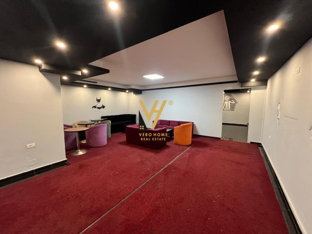 AMBIENT 150 M2 TE RRUGA 5 MAJI 800 EURO