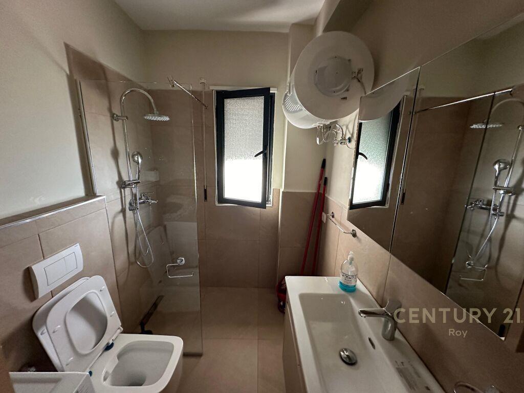 SHITET APARTAMENT VIJE E PARE ME PAMJE DETI GOLEM !!!