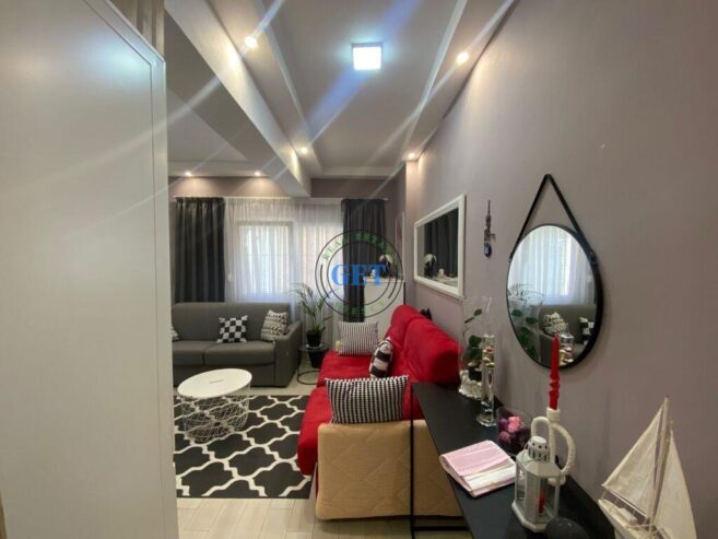 Shitet, Apartament 1+1,Tek Ish Rajoni ne Durres