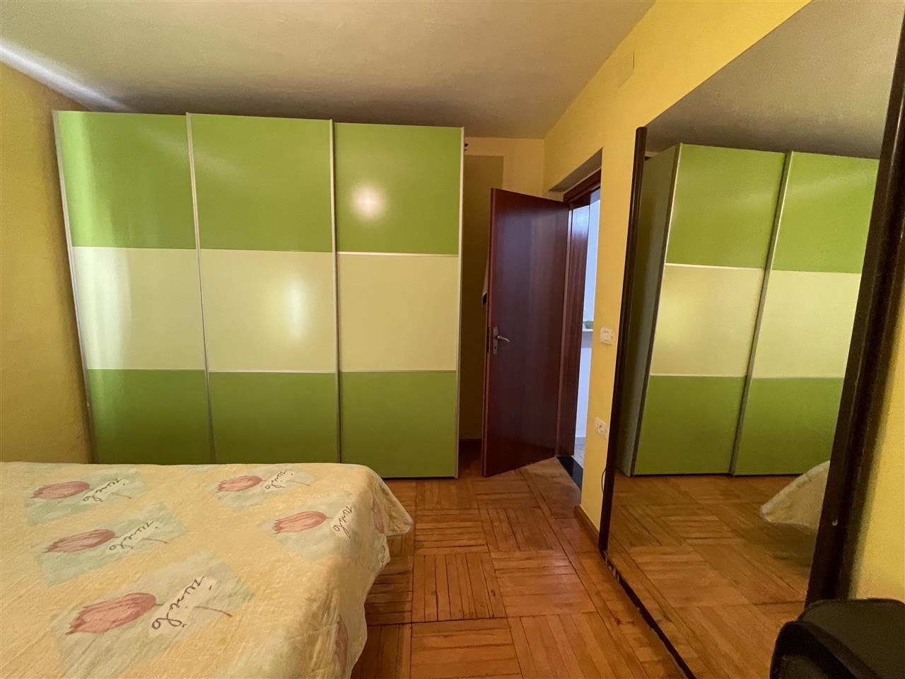 Apartament me qera